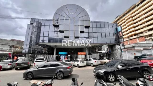 Local Comercial Centro Comercial Boulevard Los Mangos