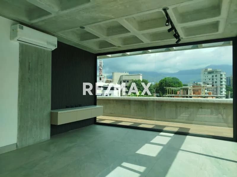 Apartamento P5 244m2 con terraza Los Naranjos de las Mercedes
