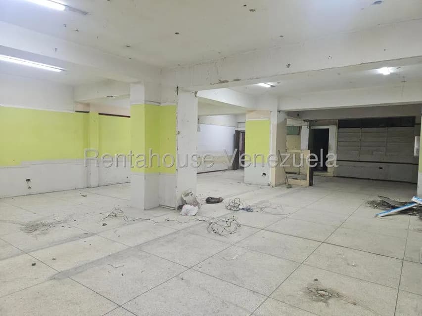 Comercial (Local Comercial) en Alquiler en Parroquia Santa Rosalia, Distrito Metropolitano