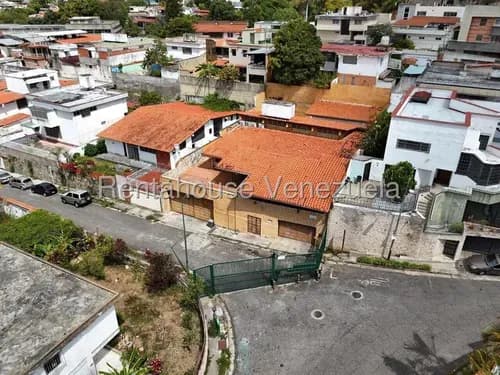 Casa En Venta Urb. El Marques. 26-15397 Neyla Cedeño