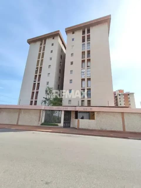 APARTAMENTO RESIDENCIAS MARACAIBO