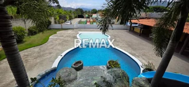 Vendo Club Social Para fiestas en San Diego de 2684M²