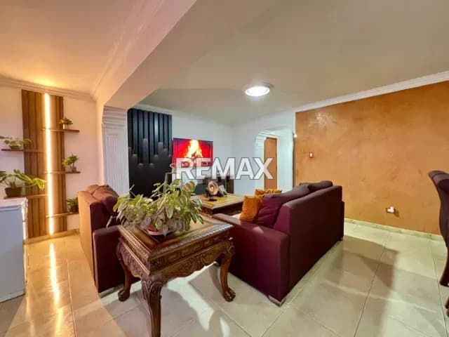 APARTAMENTO ACTUALIZADO EN URACOA INDIO MARA