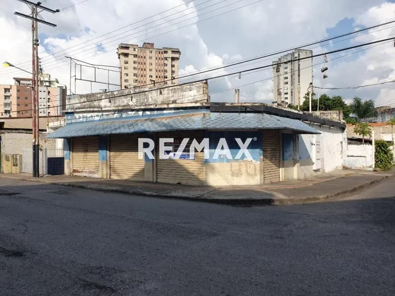 Local Comercial en Venta Sector La Democracia