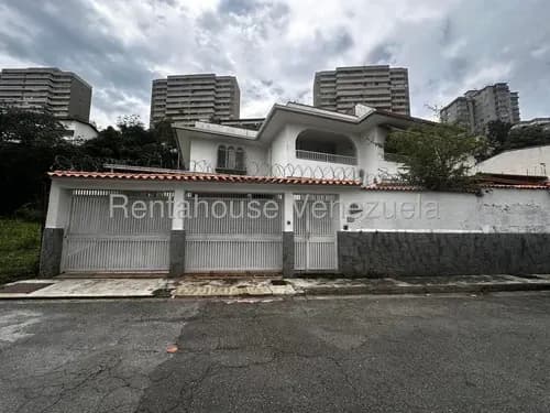 Casa En Venta - Elena Marin - Mls 26-1065