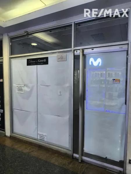Local comercial NP-10 C.C Regina
