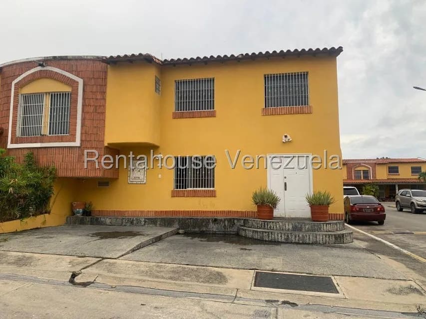 Casa (Duplex) en Venta en Terra Mia, Lara