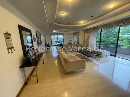 Amplio Penthouse En Venta La Castellana #25-23896 (zg)