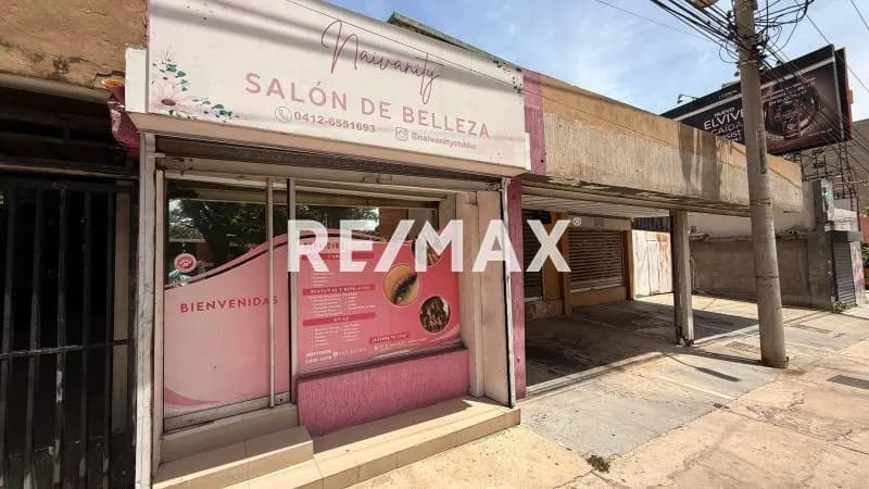 VENDE LOCAL COMERCIAL EN AV-MILAGRO