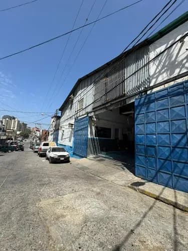 Se Vende Galpon Ubicado En Boleita Sur Por $1.489.000