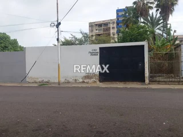 Venta de Terreno de 382 M2 en Puerto la Cruz