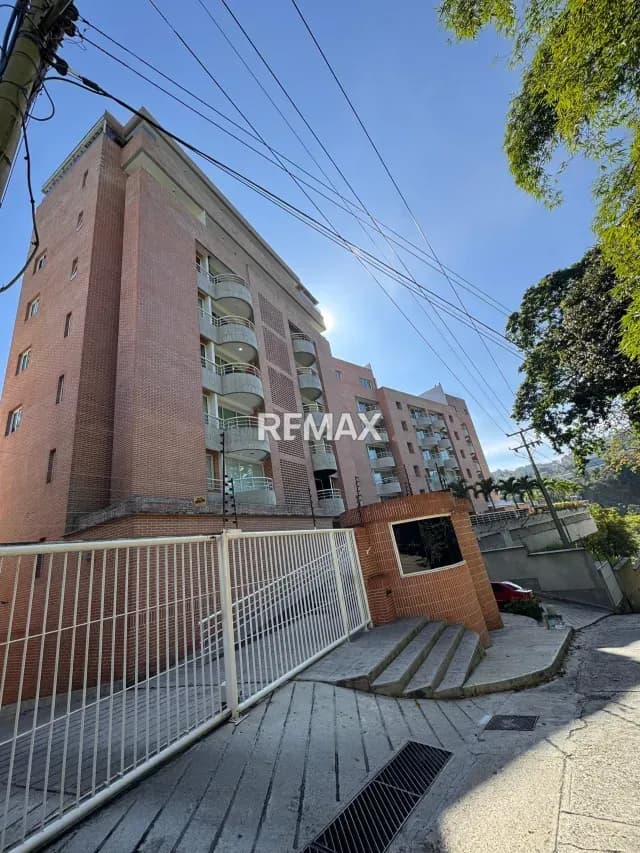 Venta de apartamento Remodelado en Santa Fe Sur