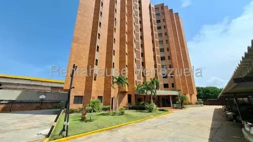 Apartamento En Alquiler En El Milagro Cb
