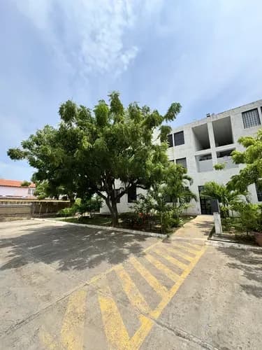 Se Alquila Apartamento Sin Amoblar En Isla Dorada El Ingenio Nueva Barcelona