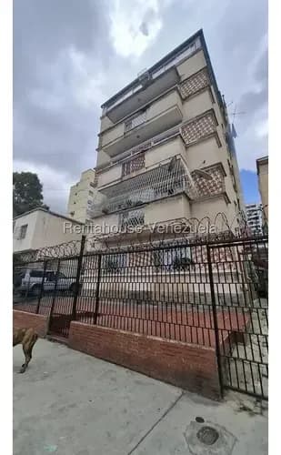 Apartamento En Venta Las Acacias 26-21195 Fm