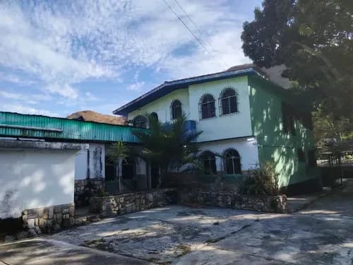 Propiedad Con Potencial Comercial Y Turístico Urb. La Entrada, Naguanagua, Fcaballero
