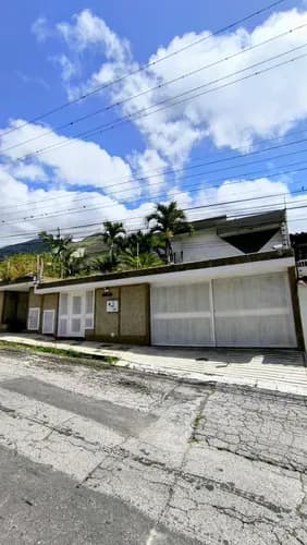 Venta De Casa Urbanizaciòn Miranda Mjr