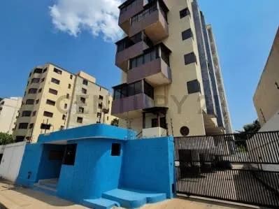 PENTHOUSE DÚPLEX- COLINAS DEL NEVERÍ: ESPACIO, VERSATILIDAD Y DOS HOGARES EN UNO