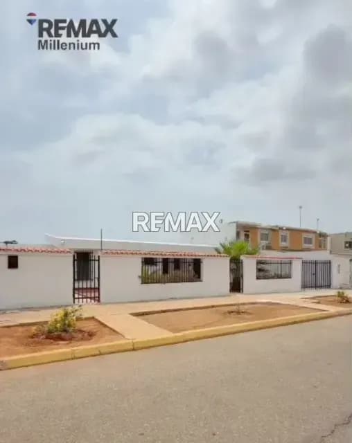 Casa en venta Urbanización Los olivos
