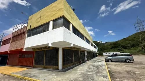 Local Zona Industrial Castillito Cz