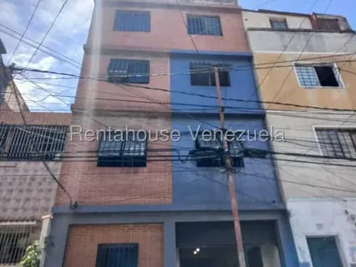 Local En Alquiler Catia Mls# 26-17028 Gn