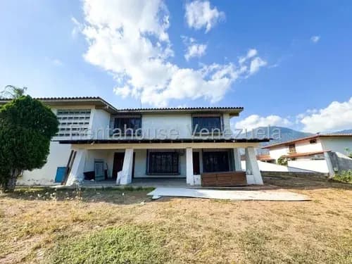 Rah Chacao Vende Casa Valle Arriba 26-16396