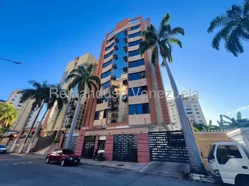 Impecable Apartamento En Venta Urb. San Isidro 26-16216 Jcm