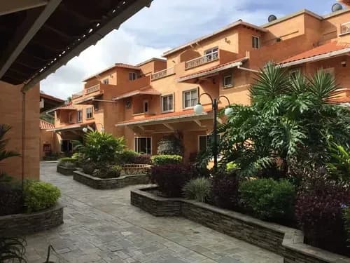 Vende Hermosa Villa En Terrazas Del Country, Res. Villas Del Country.