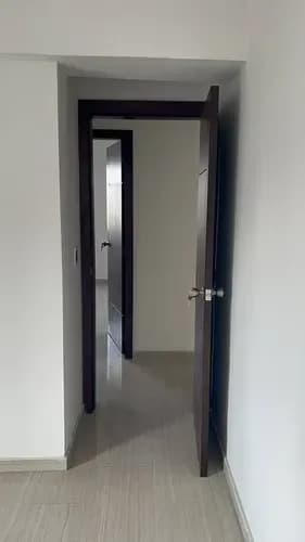 Apartamento En Venta Urb. La Trigaleña Venezuela 216 Mts2. F. R