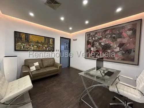 Venta Exclusiva Oficina Amoblada, Con Ubicacion Estrategica En El Este Barquisimeto,lara Rahve