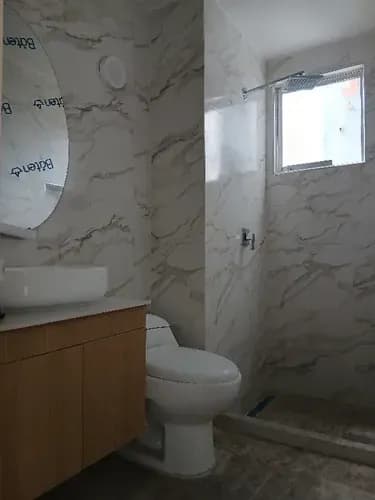 Apartamento En Venta En Naguanagua. Conjunto Residencial Las Quintas. Totalmente Remodelado. Zenaida Quintero