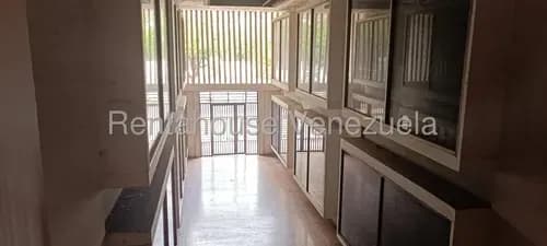 Adl. En Venta Amplia Oficina Centro Profesional Del Norte