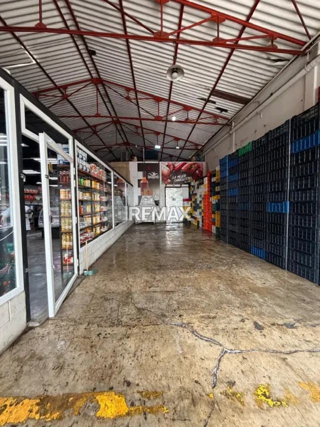 VENTA DE GALPON AV ARAGUA