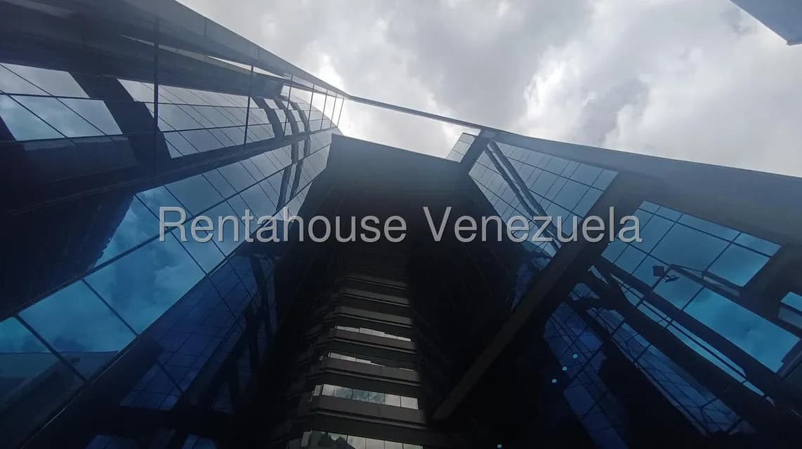 Comercial (Local Comercial) en Alquiler en El Rosal, Distrito Metropolitano