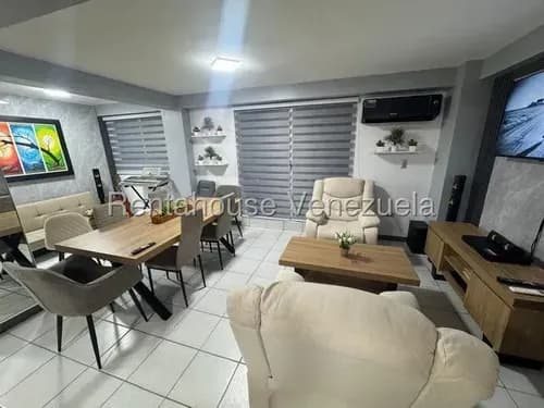 Daniela Linarez Vende Hermoso Apartamento Con Cocina Empotrada, Área Integrada De Sala, Comedor Y Estar, 2 Habitaciones, 2 Baños, Estudio, Piscina, Cancha De Tenis, Oeste De Barquisimeto