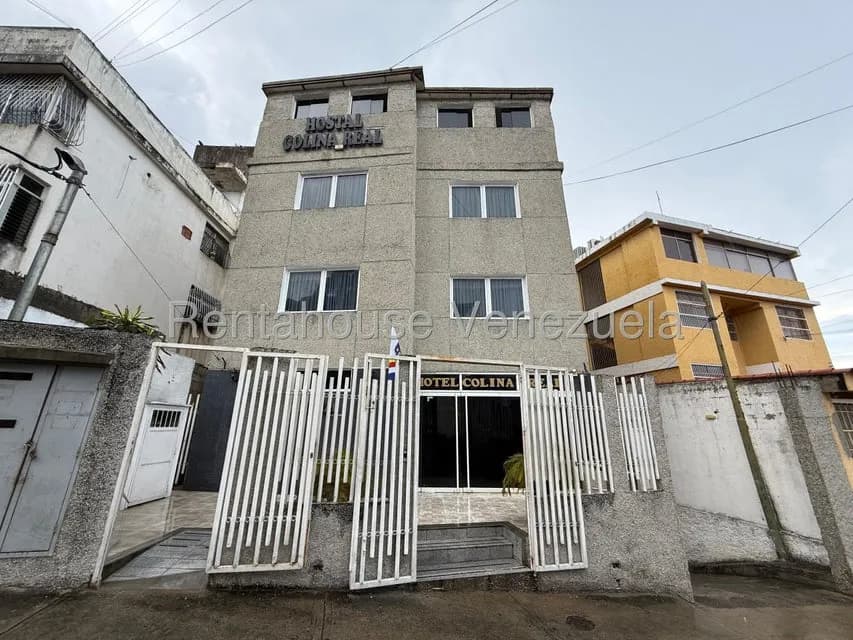 Comercial (Posada) en Venta en Macuto, Vargas