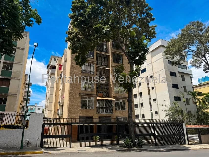 Apartamento (1 Nivel) en Venta en Los Chaguaramos, Distrito Metropolitano