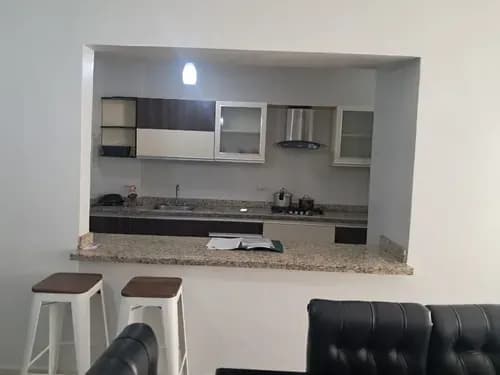 En Alquiler Exclusivo Apartamento Totalmente Amoblado En Piso Bajo Residencias Chelsea Court, Urbanización El Parral Lv-rd