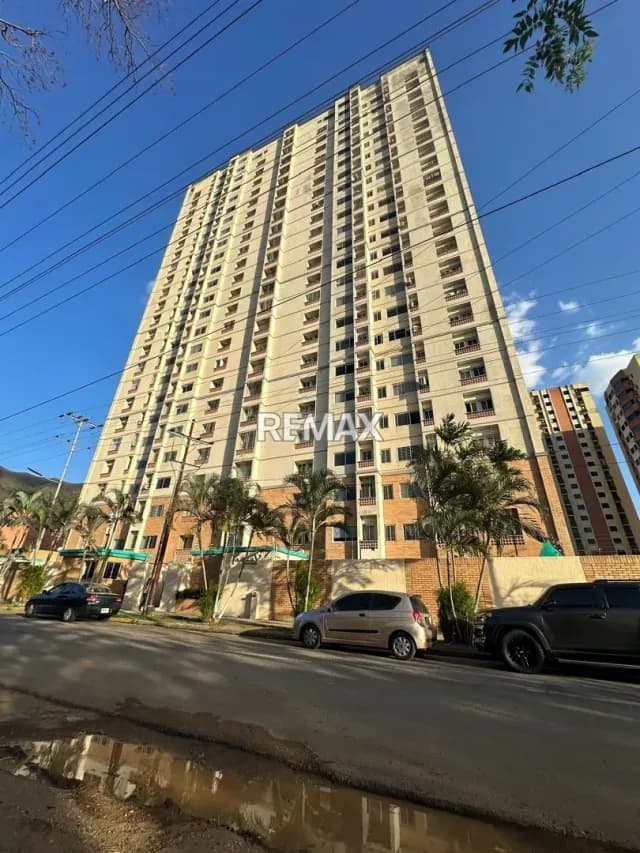 EN VENTA APARTAMENTO RES. TAGUAY EN LA URB. MAÑONGO