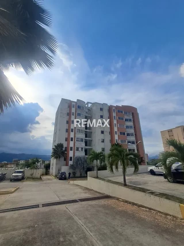 Venta Apartamento Puerta Real II Mañongo Amoblado
