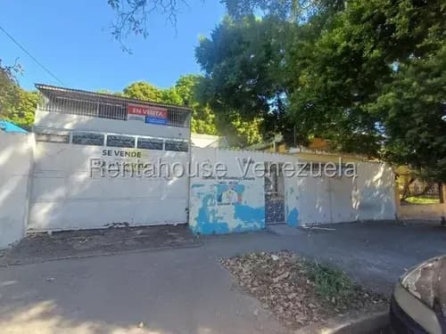 Gbf 26-11258 Venta De Amplia Casa Con Terrenoen Maracay Gbf 26-11258