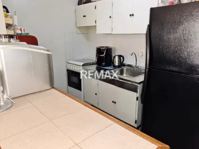 VENDO COMODO APARTAMENTO TIPO ESTUDIO EDIFICIO COTOPERIZ SECTOR TIERRA NEGRA CECILO ACOSTA DE MARACAIBO ESTADO ZULIA
