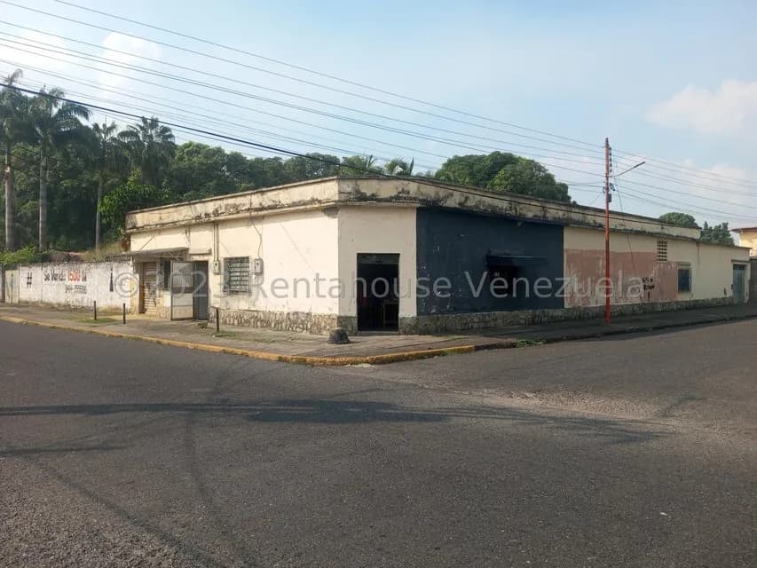 Terreno (Comercial) en Venta en Centro, Portuguesa