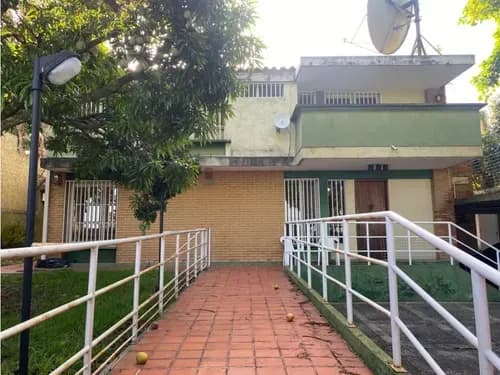 Se Vende Casa 520m2 Colinas De Bello Monte 0051