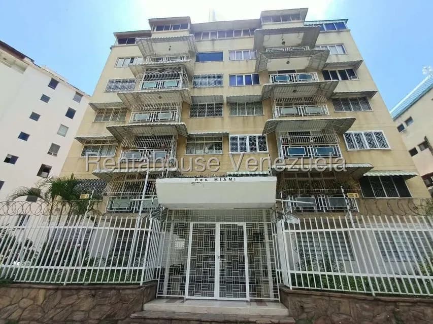 Apartamento (1 Nivel) en Venta en Santa Monica, Distrito Metropolitano