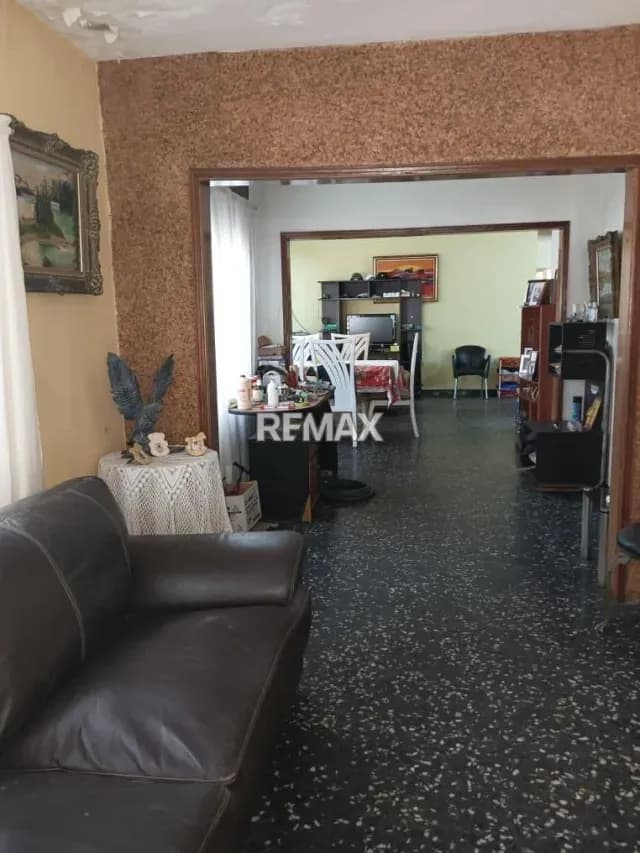 APARTAMENTO CON CASA Y LOCAL AV PRINCIPAL DE SABANETA