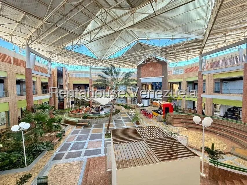 Comercial (Local Comercial) en Alquiler en Las Virtudes, Falcon