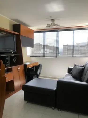 Alquilo Apartamento Alquiler Por Día En La California Norte. (a.v)