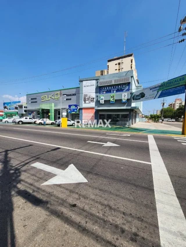 VENDE Local Comercial, SUKO, calle 78, Dr. Portillo