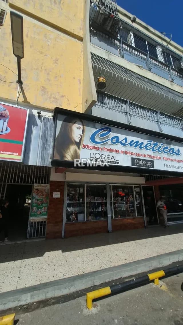 Local en venta CC Eriana